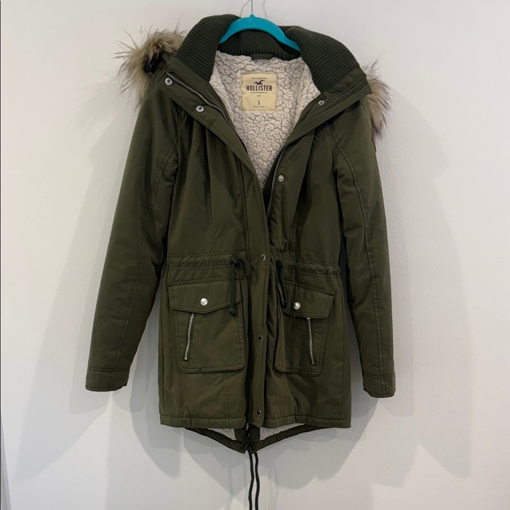 Hollister Cream Sherpa Jacket